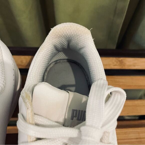 PUMA Smash Perforated White Sneaker size 6.5 - Picture 6 of 10